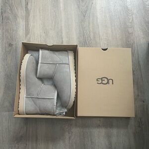 UGG Women’s Classic Mini II Boots
